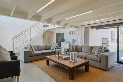 Gallery image of 38 on Westcliff in Hermanus