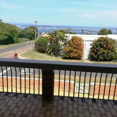 C the C - Holiday Home