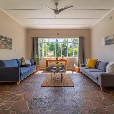 Hoogwater Family House
