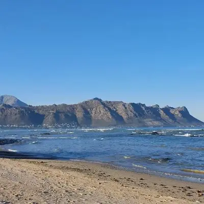 Tranquil Impulse on Strand