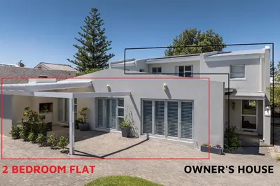 aterior view of a house with a bedroom flat at Tuis en Tevrede - 2 Bedroom Flat in Hermanus