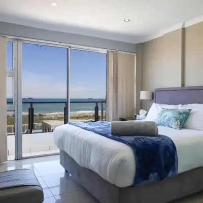 2 Bedroom Oceanfront Apartment with Sea Views