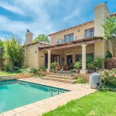 Tuscany Hauss Villa