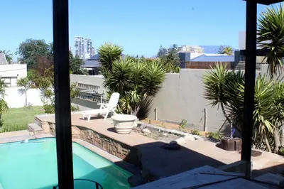Gallery image of Suryia Sleeps in Cape Town