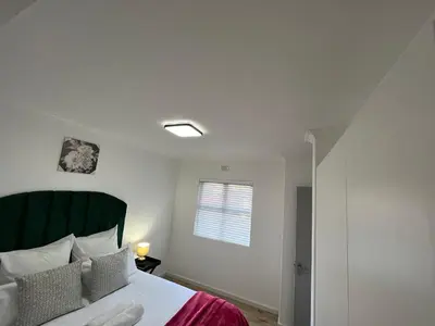 Gallery image of Woodys N Brooks Luxurious Apartment 7 in Cape Town