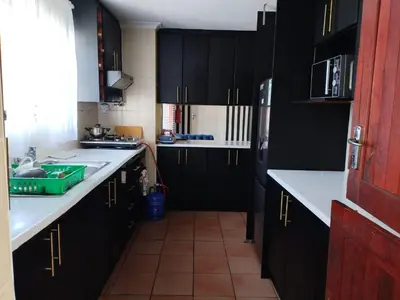 Gallery image of Station Home in Cape Town
