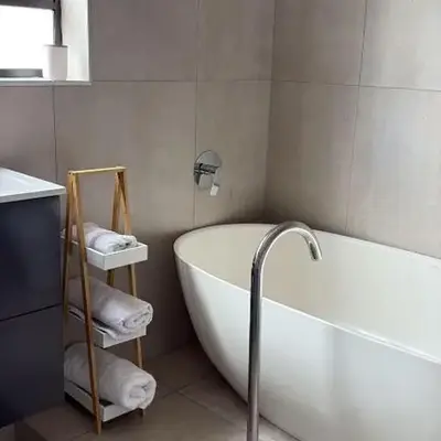 Naliya Guest house