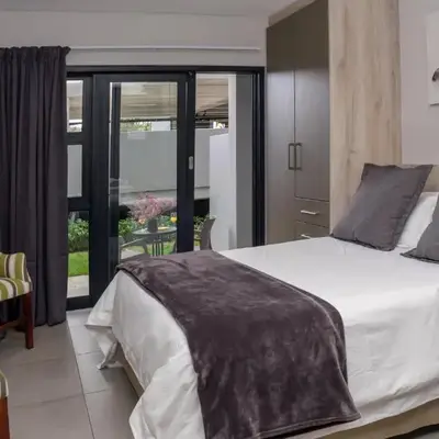 Stylish Studio Stellenbosch - Airconditioned