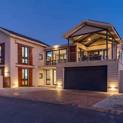 Hermanus Beach House at CShine